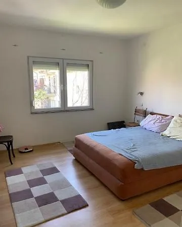 Laegenhet Shirok Sokak Apartment